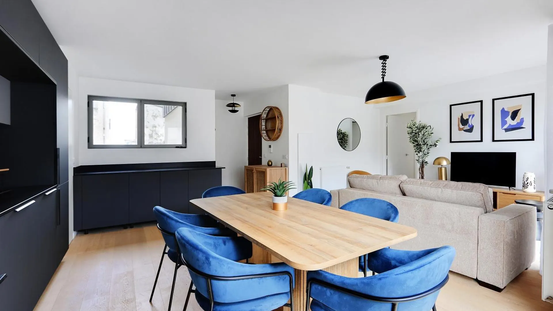Pick A Flat's In Montmartre - Rue Ordener Apartment *