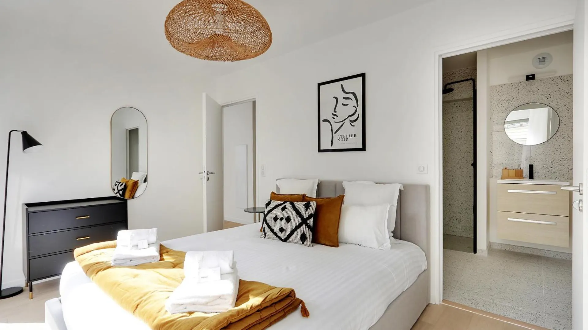 Pick A Flat's In Montmartre - Rue Ordener Apartment Paris