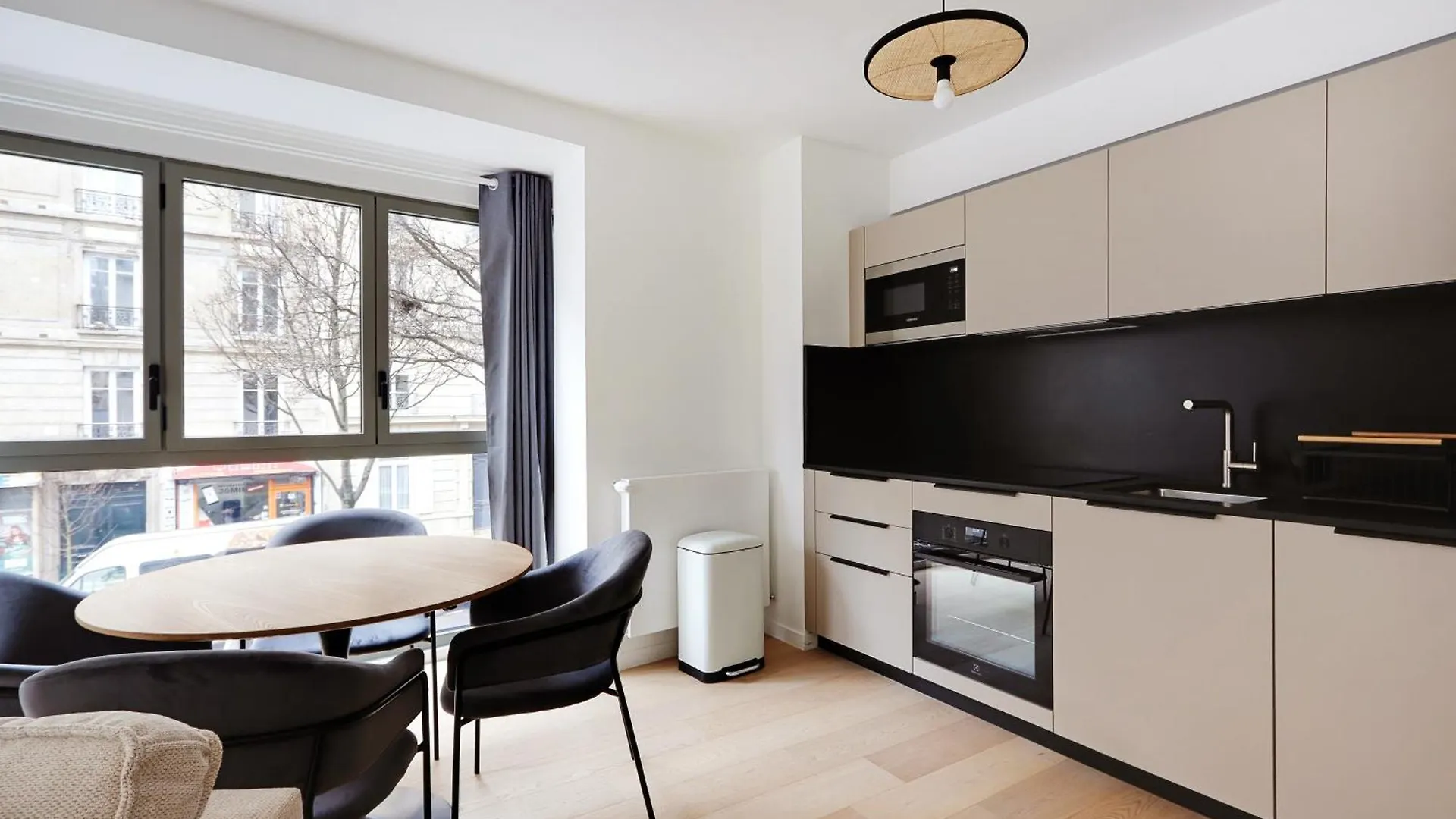 Pick A Flat's In Montmartre - Rue Ordener Apartment